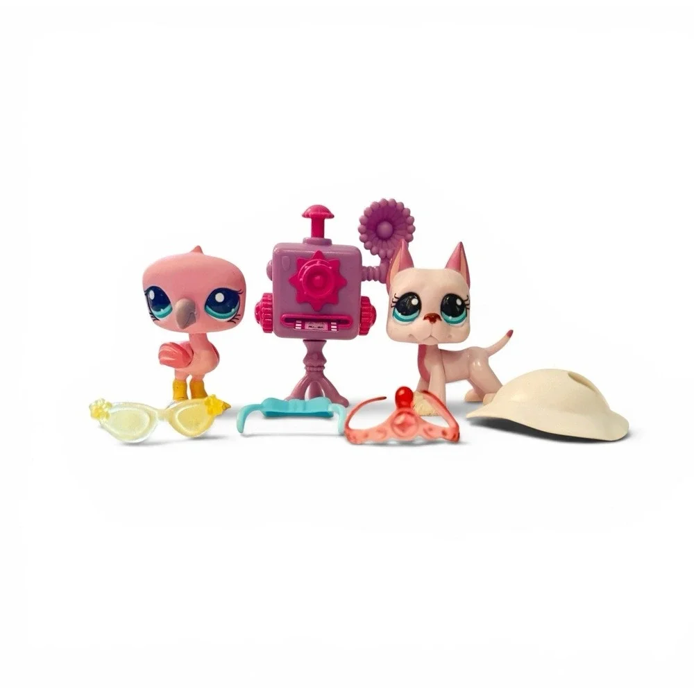 LPS GEN2 Stylin Pets Runway Partial Set #1022 Dog #1024 Flamingo & Accessories